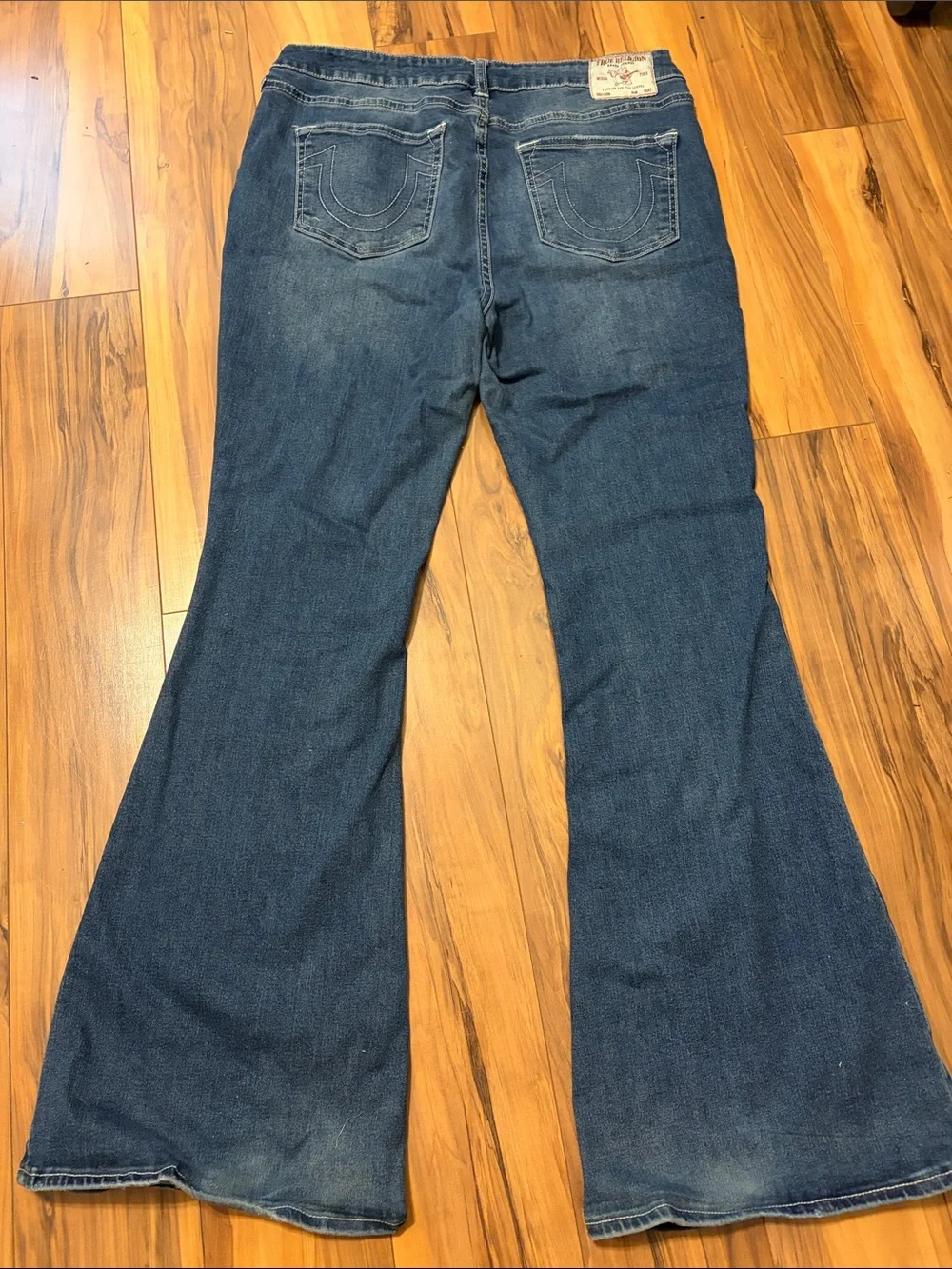 True Religion size 33